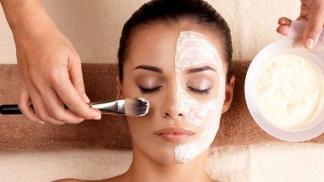 Уход за чувствительной кожей лица: советы, рецепты масок и лосьонов